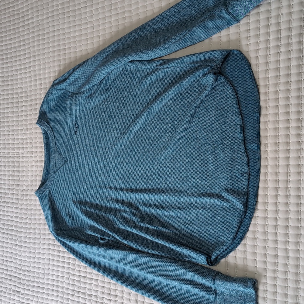 Hollister Men's Blue Crewneck Waffle Knit Sweater